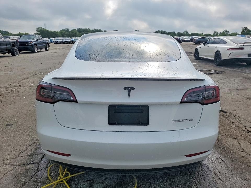 2023 TESLA MODEL 3 6