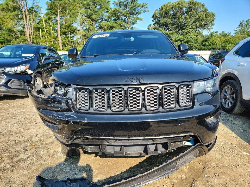 2020 JEEP GRAND CHEROKEE LAREDO 5