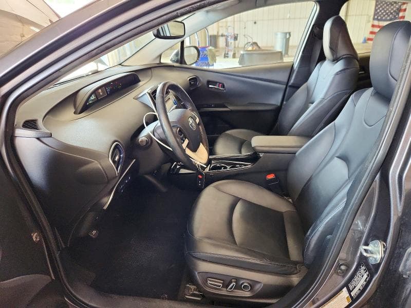 2017 TOYOTA PRIUS FOUR TOURING 7