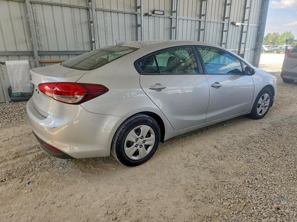 2018 KIA FORTE LX 3