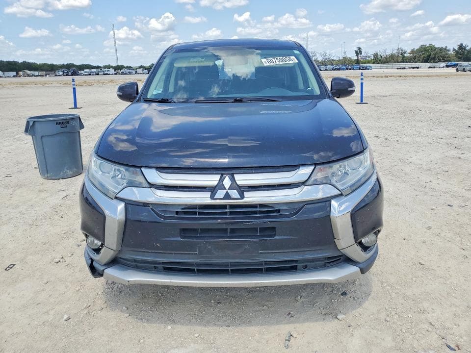 2017 MITSUBISHI OUTLANDER SE 5
