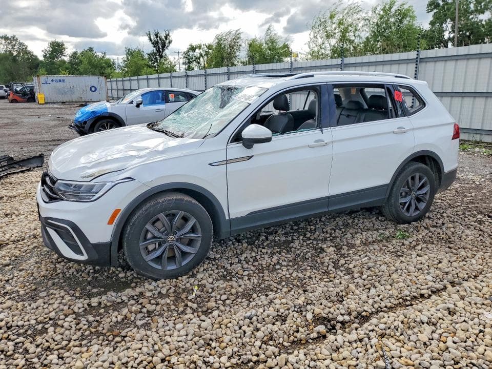 2022 VOLKSWAGEN TIGUAN SE - 1