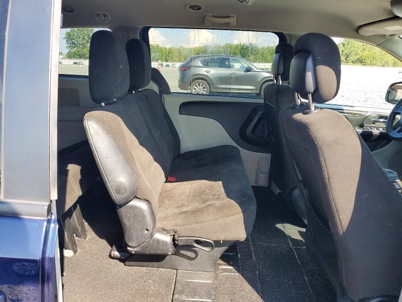2017 DODGE GRAND CARAVAN SE 11