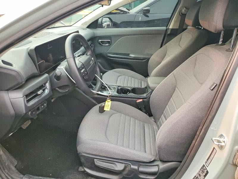 2025 KIA K4 EX 7