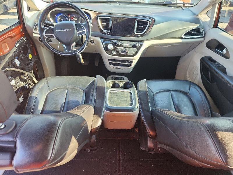 2018 CHRYSLER PACIFICA TOURING L PLUS 8