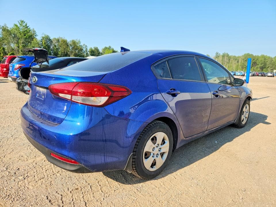 2017 KIA FORTE LX 3