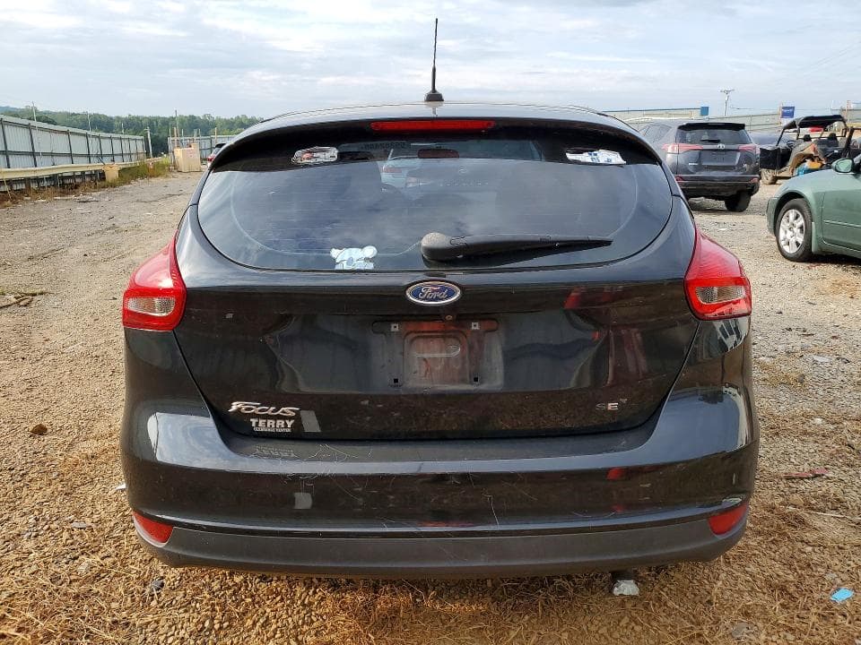 2018 FORD FOCUS SE 6