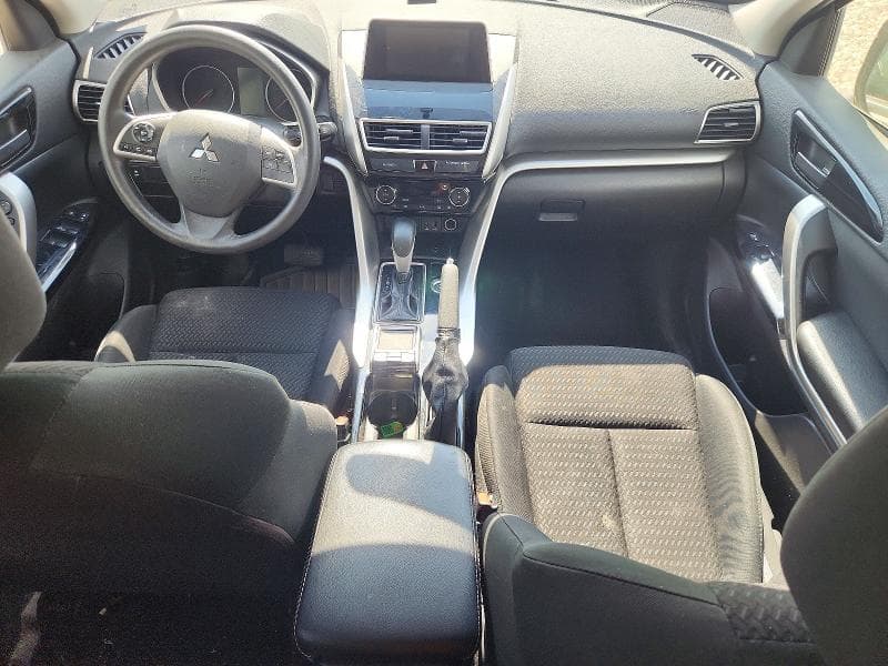 2019 MITSUBISHI ECLIPSE CROSS LE 8