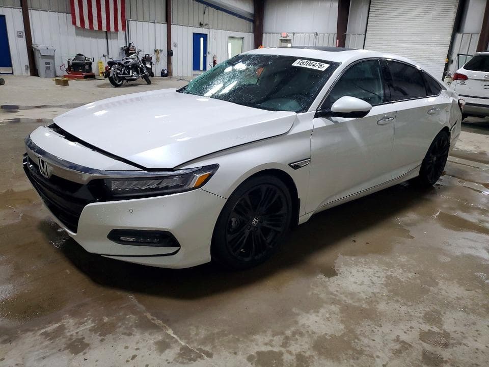 2018 HONDA ACCORD TOURING - 1