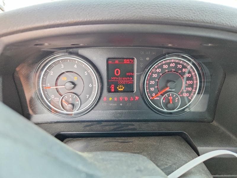 2021 RAM 1500 CLASSIC SSV 9