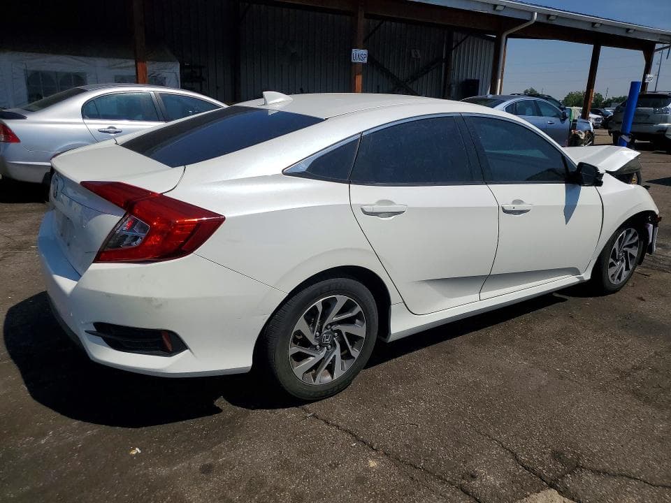2017 HONDA CIVIC EX 3