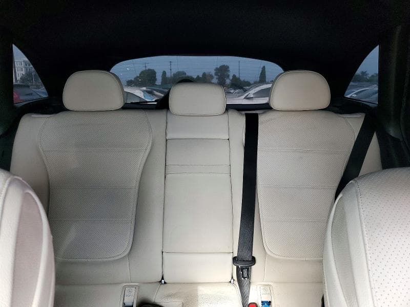 2023 MERCEDES-BENZ GLC 300 10