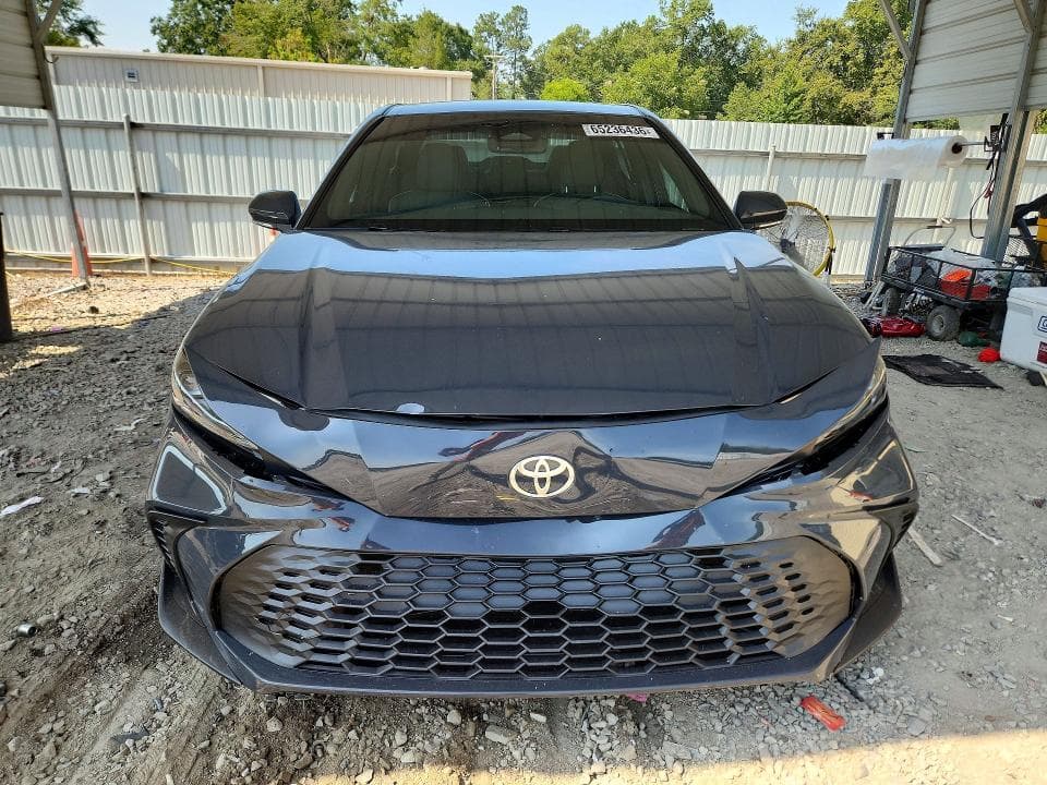 2026 TOYOTA CAMRY SE 5