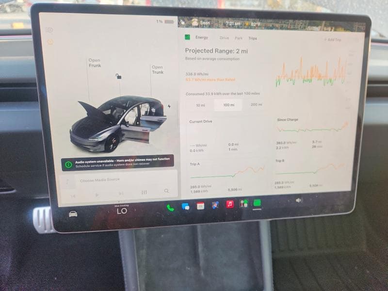 2025 TESLA MODEL 3 9