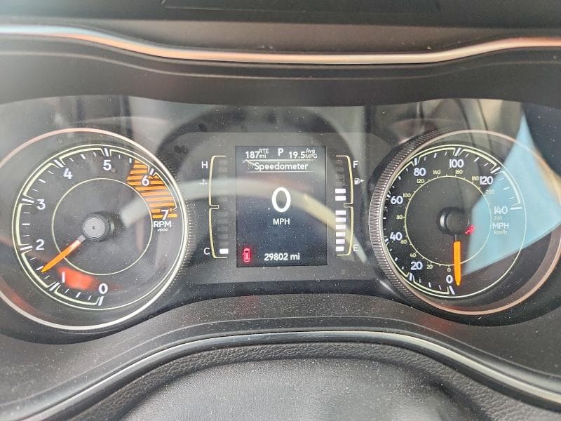2019 JEEP CHEROKEE LATITUDE PLUS 9