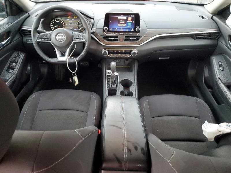 2025 NISSAN ALTIMA SV 8