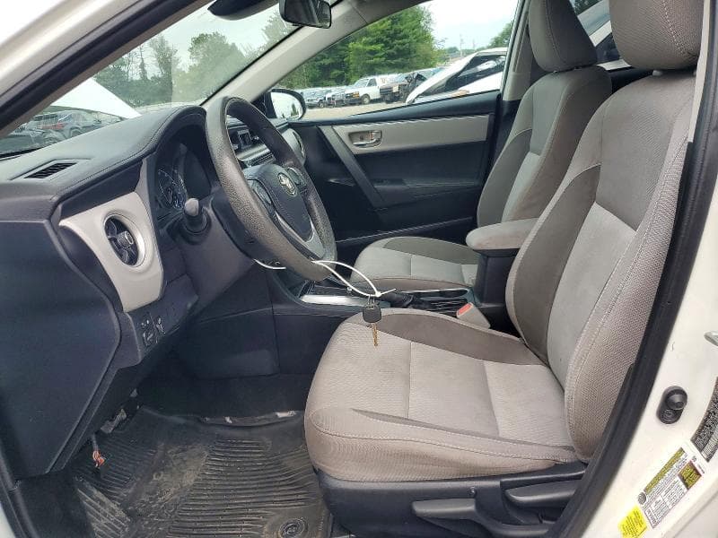 2017 TOYOTA COROLLA LE 7