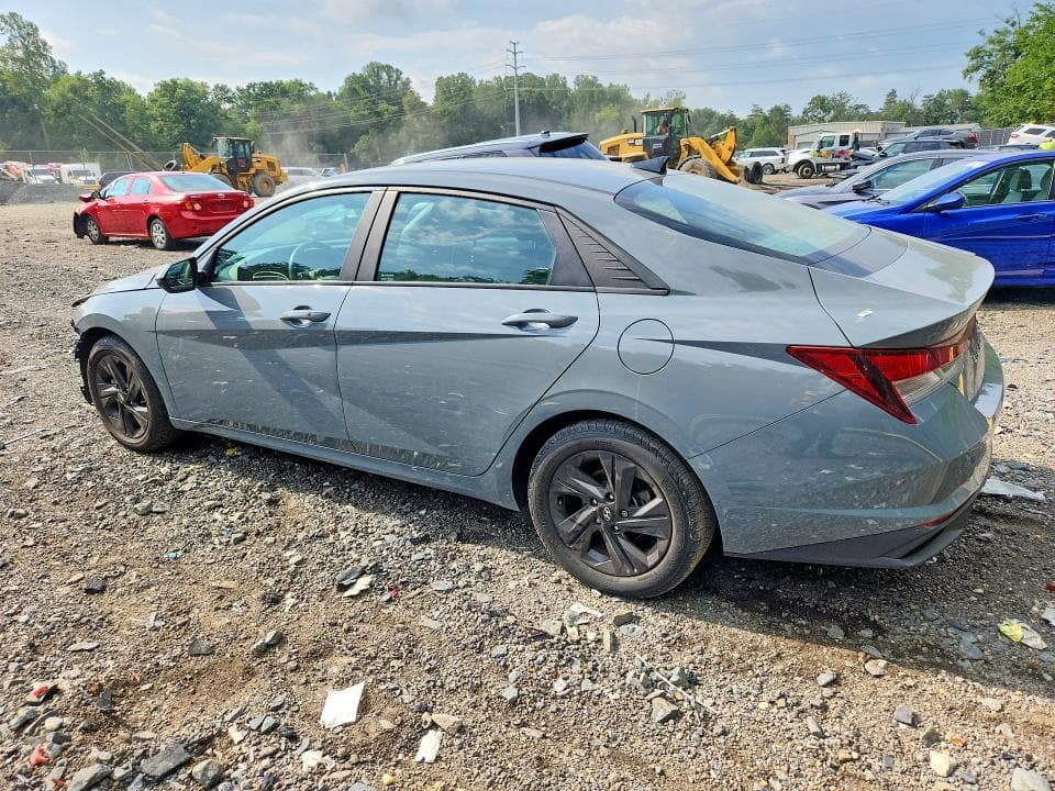 2022 HYUNDAI ELANTRA SEL 2