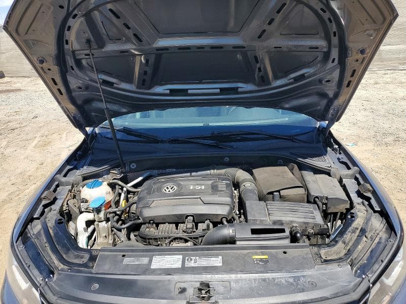 2017 VOLKSWAGEN PASSAT S 11