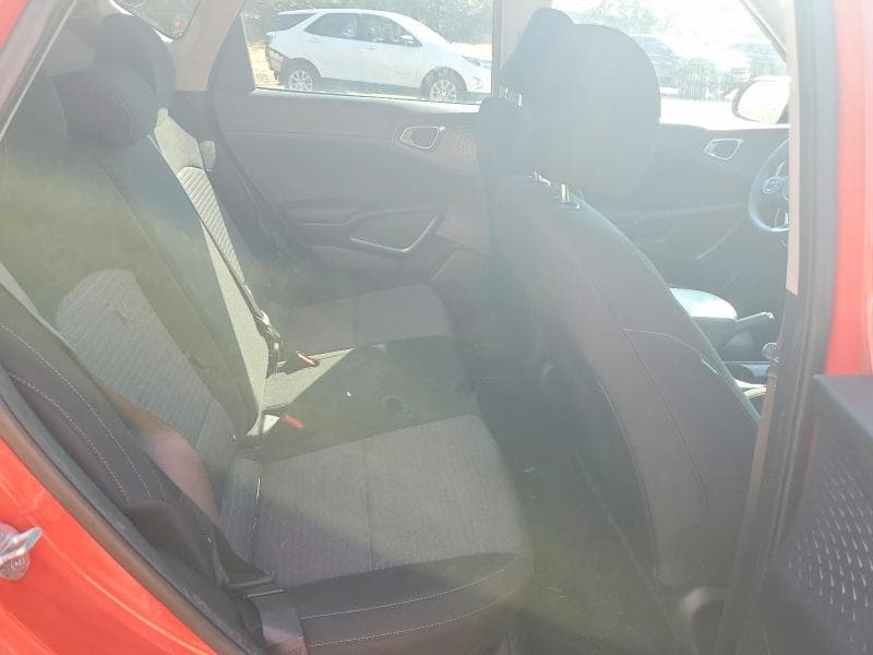 2021 KIA SOUL S 10