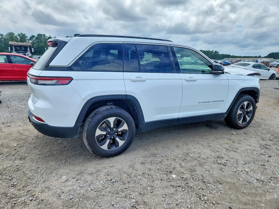 2024 JEEP GRAND CHEROKEE LIMITED 4XE 3