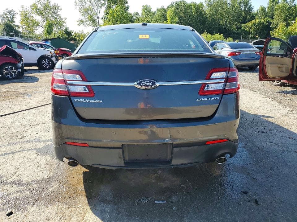 2017 FORD TAURUS LIMITED 6