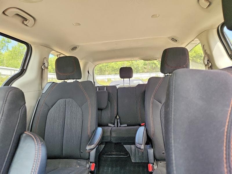 2017 CHRYSLER PACIFICA LX 10