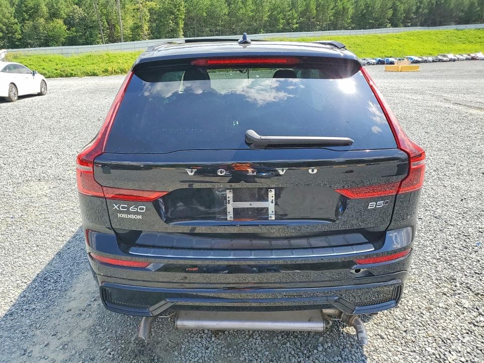 2026 VOLVO XC60 PLUS 6
