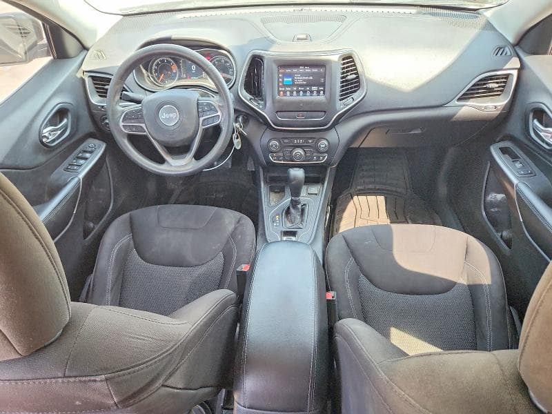 2019 JEEP CHEROKEE LATITUDE 8