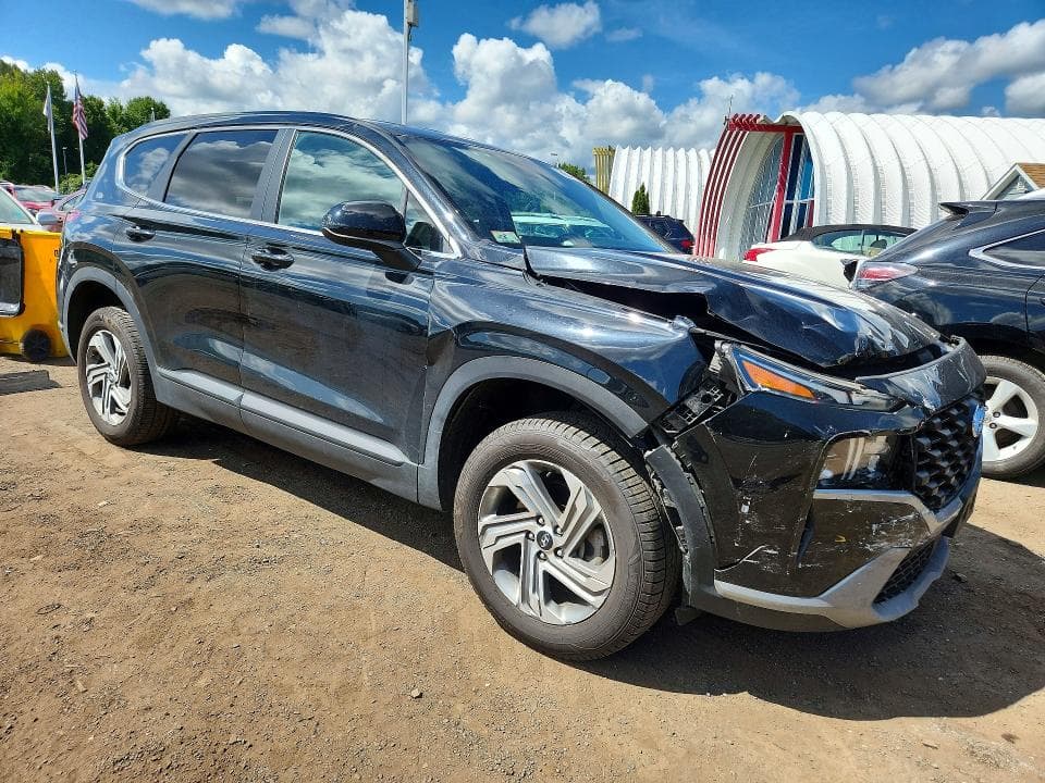 2023 HYUNDAI SANTA FE SE 4