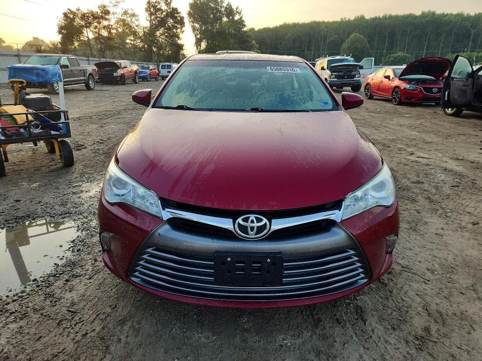 2017 TOYOTA CAMRY XLE 5