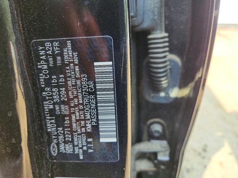 2024 HYUNDAI ELANTRA SEL 12