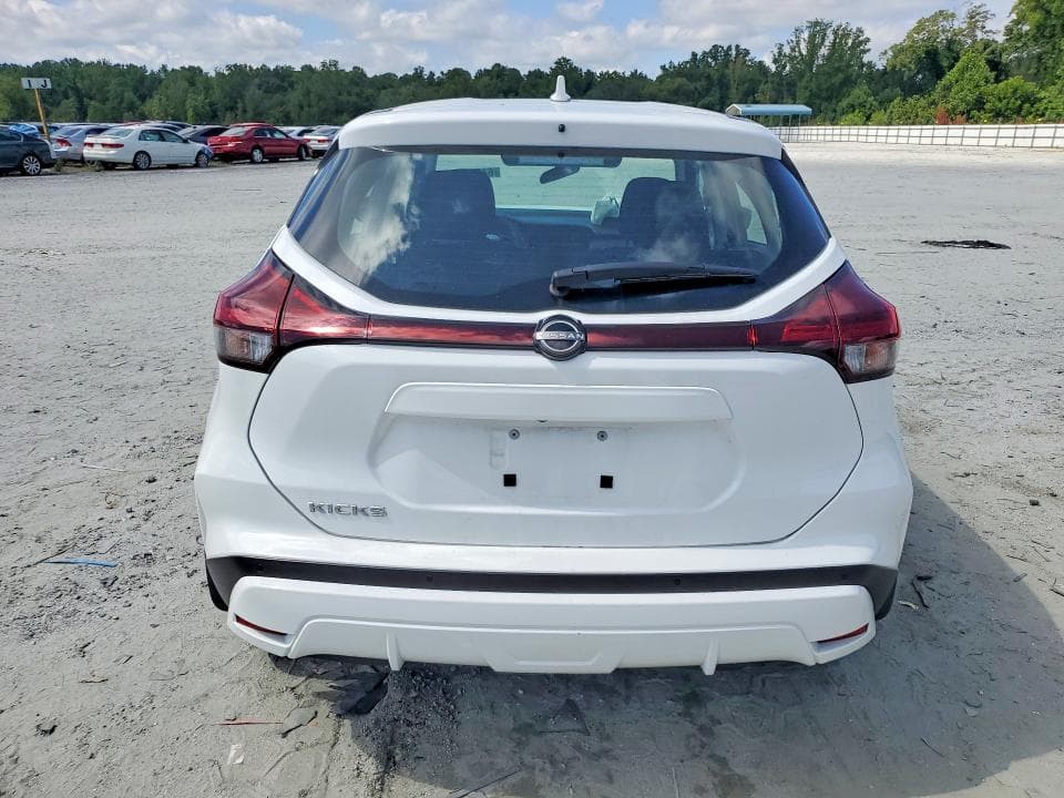 2024 NISSAN KICKS S 6