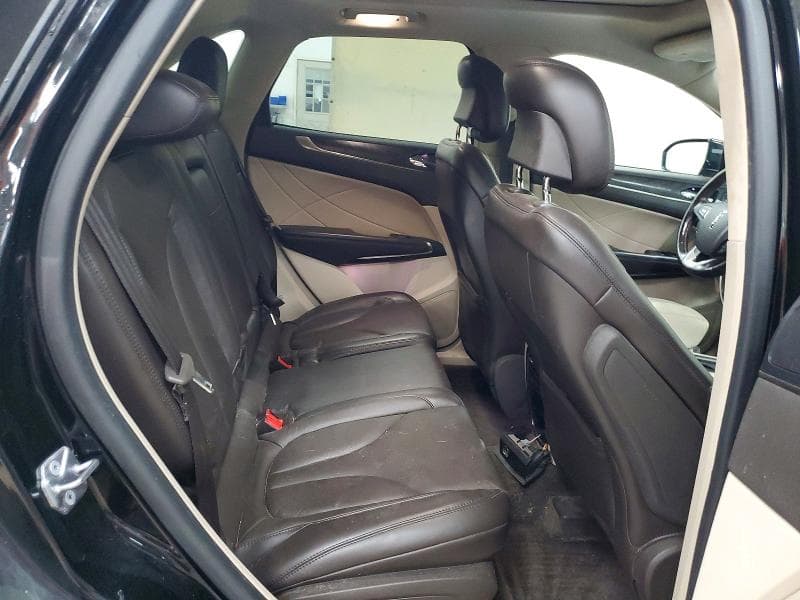 2017 LINCOLN MKC RESERVE 11