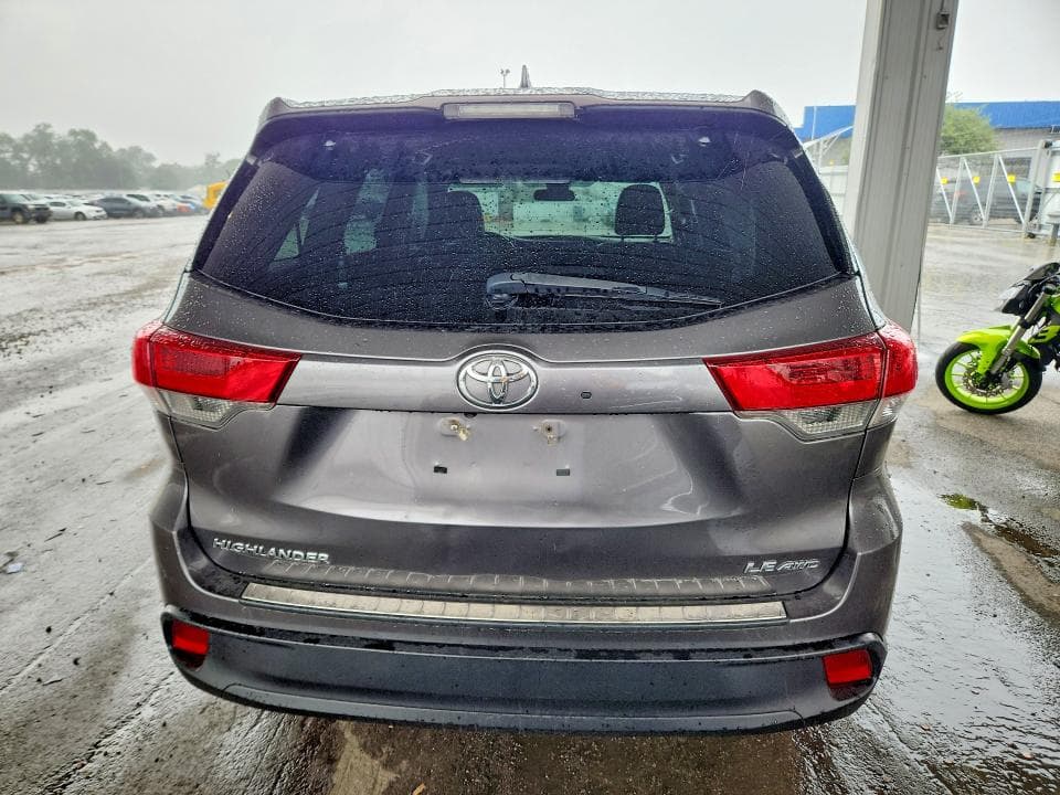 2018 TOYOTA HIGHLANDER LE PLUS 6