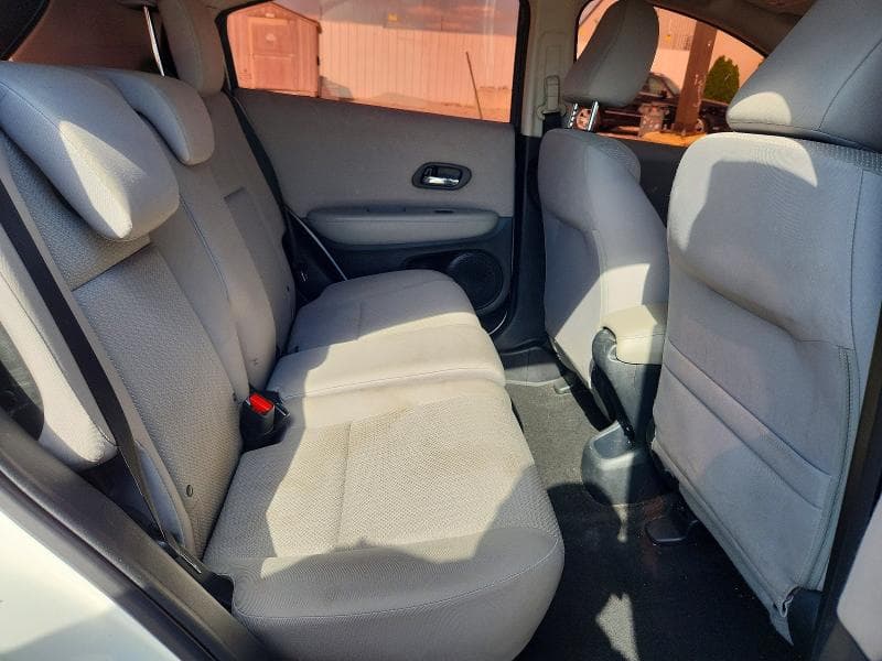 2017 HONDA HR-V LX 11
