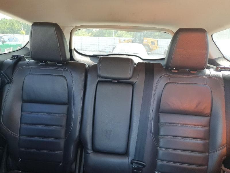 2017 FORD ESCAPE TITANIUM 10