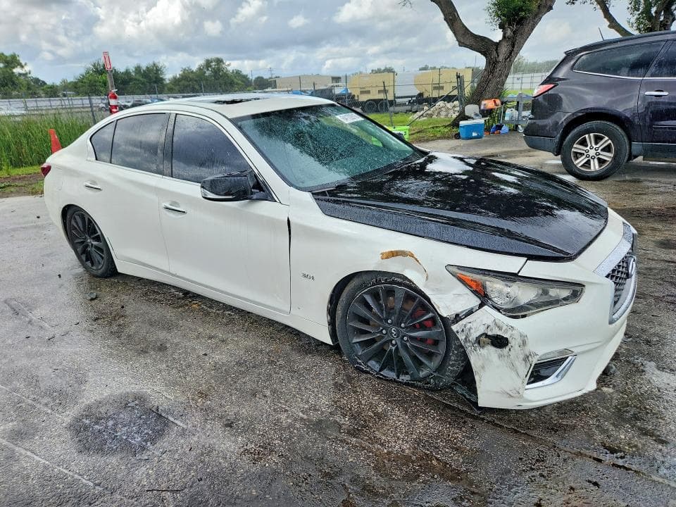 2018 INFINITI Q50 3.0T LUXE 4