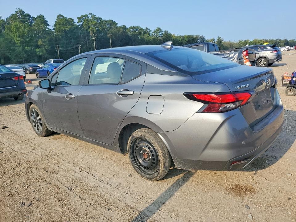 2021 NISSAN VERSA SV 2