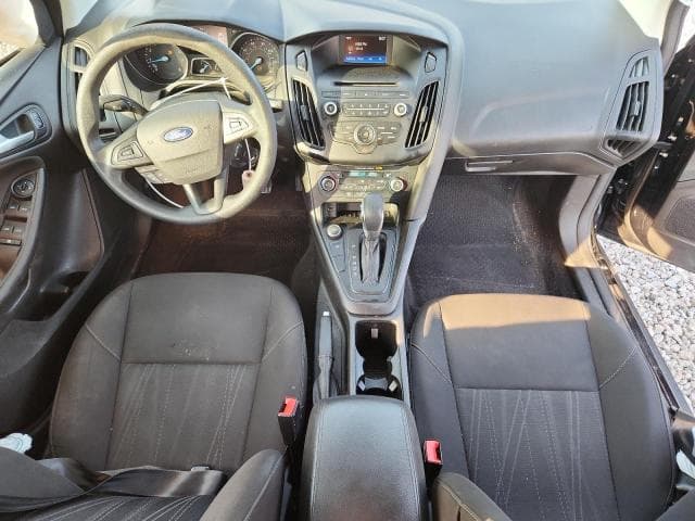 2017 FORD FOCUS SE 8