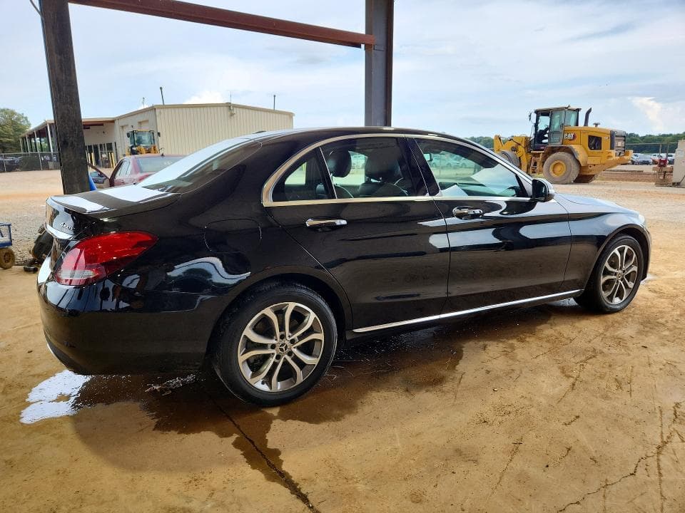 2018 MERCEDES-BENZ C 300 4MATIC 3