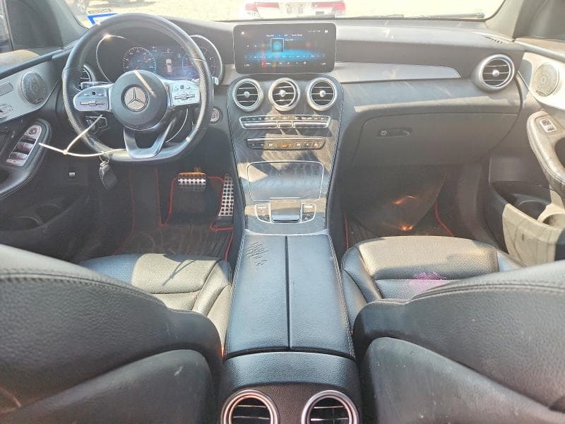 2021 MERCEDES-BENZ GLC 300 8