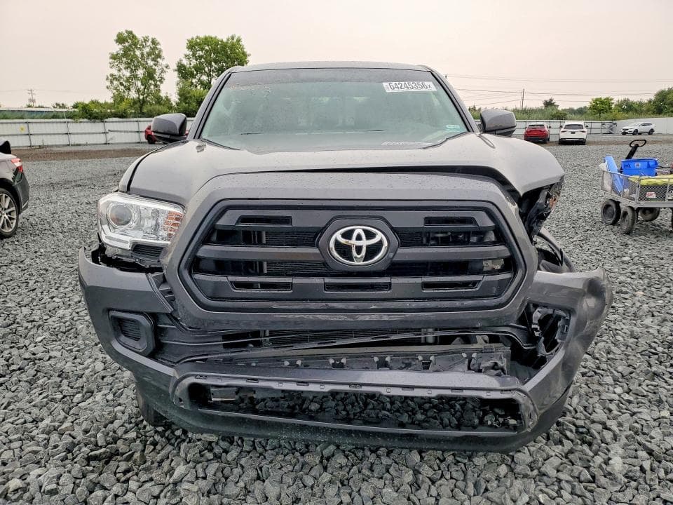 2017 TOYOTA TACOMA SR V6 5