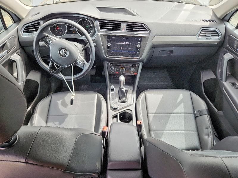 2018 VOLKSWAGEN TIGUAN SE 8