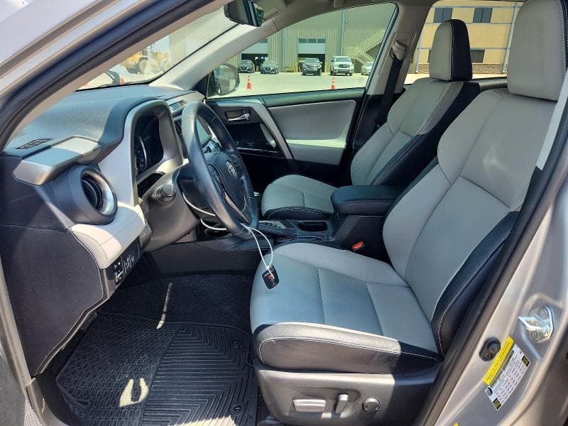 2017 TOYOTA RAV4 LIMITED 7