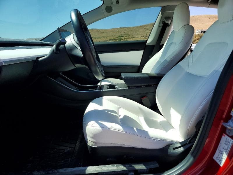 2018 TESLA MODEL 3 7