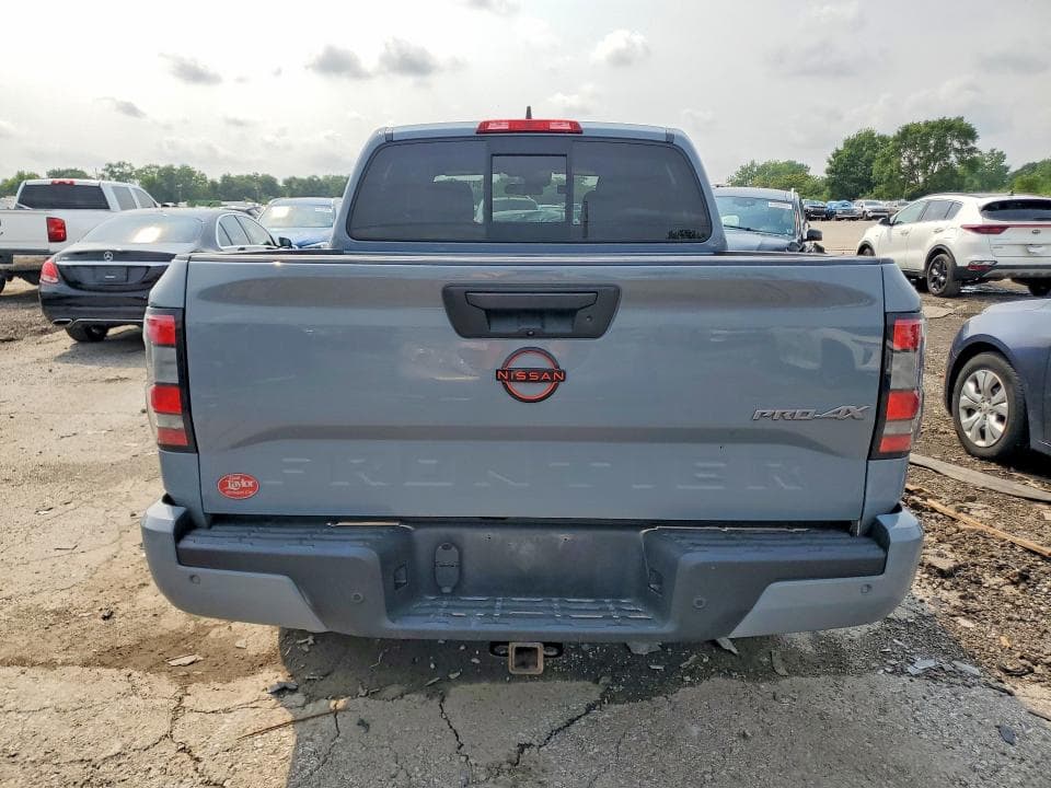 2022 NISSAN FRONTIER PRO-4X 6