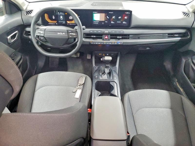 2025 KIA K4 LXS 8