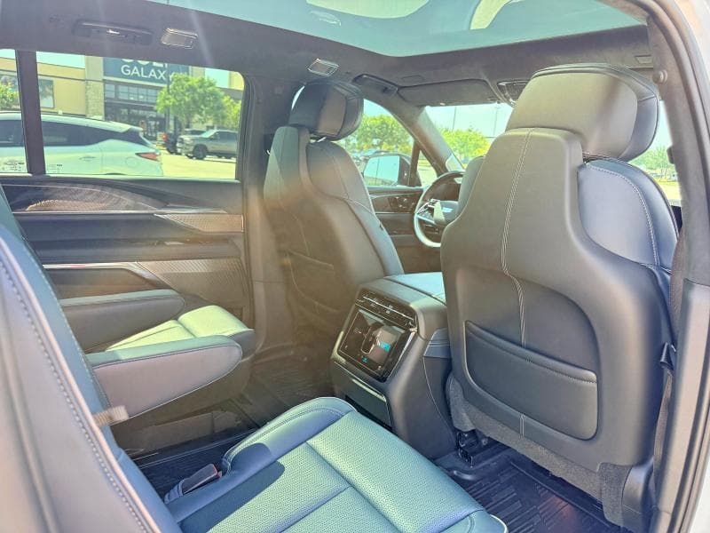 2025 CADILLAC ESCALADE IQ SPORT-2 13