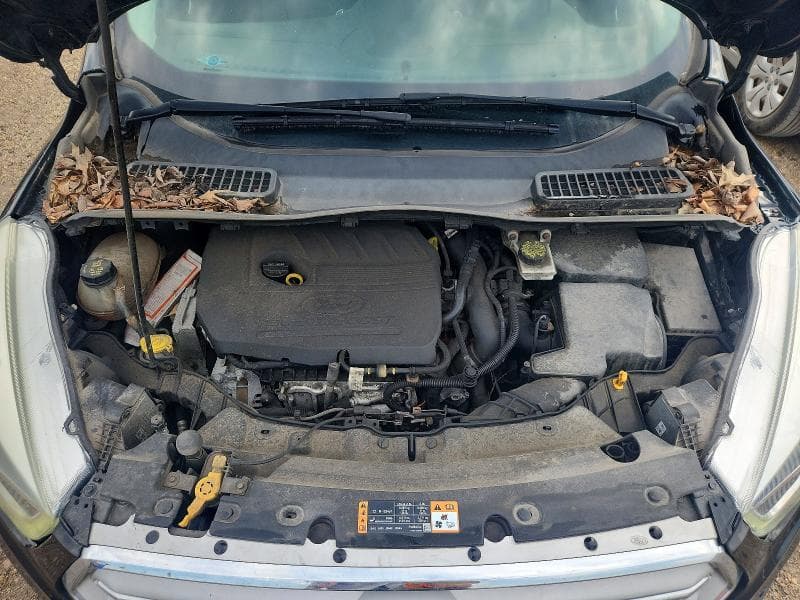 2017 FORD ESCAPE SE 11